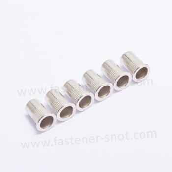  Stainless Steel Flat Head Knurled Body Rivet Nuts Sheet Metal Fastening	