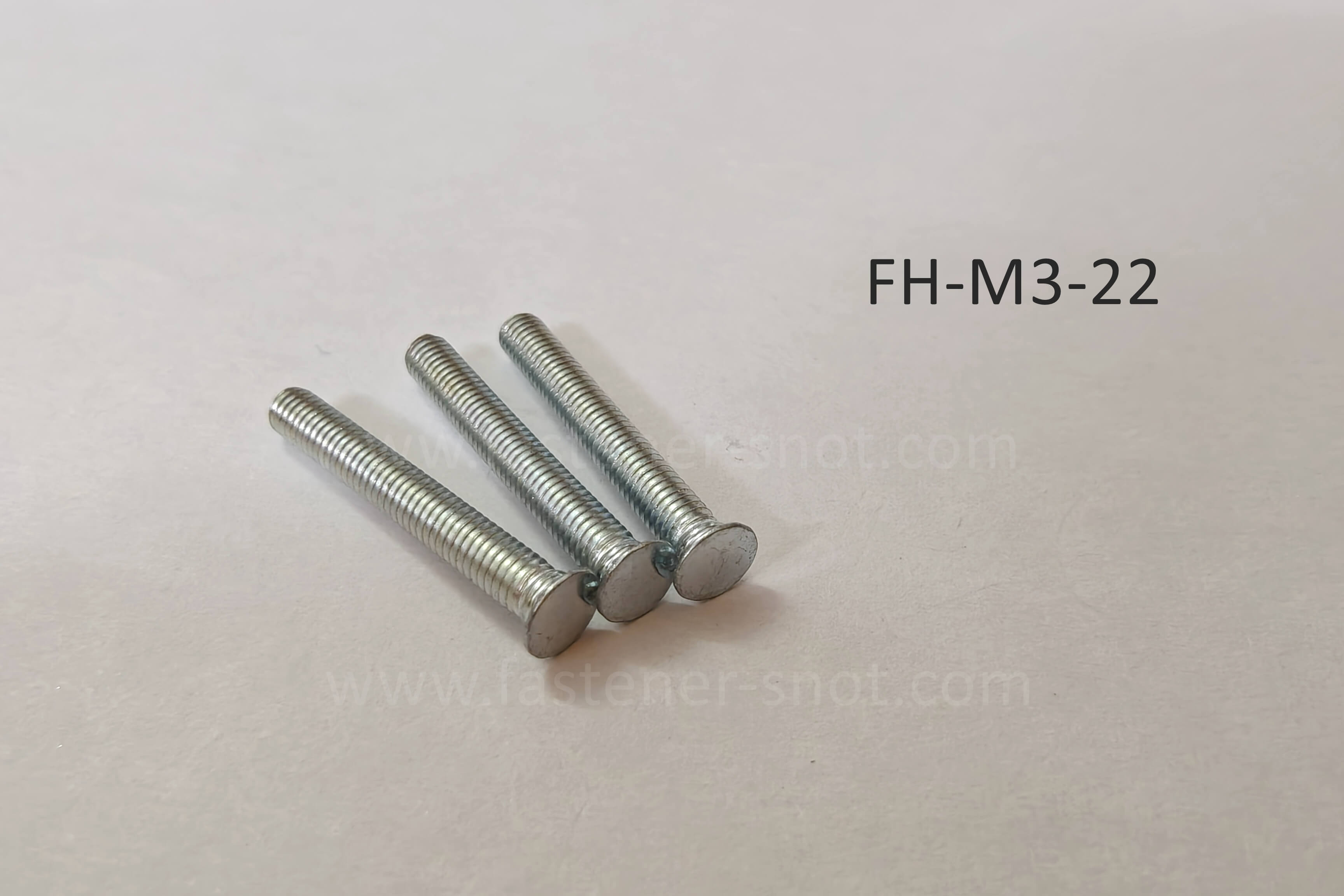 Self clinching stud (3).jpg Self clinching stud (3).jpg